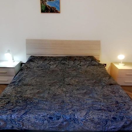 Sweet Home Специя Екстериор снимка